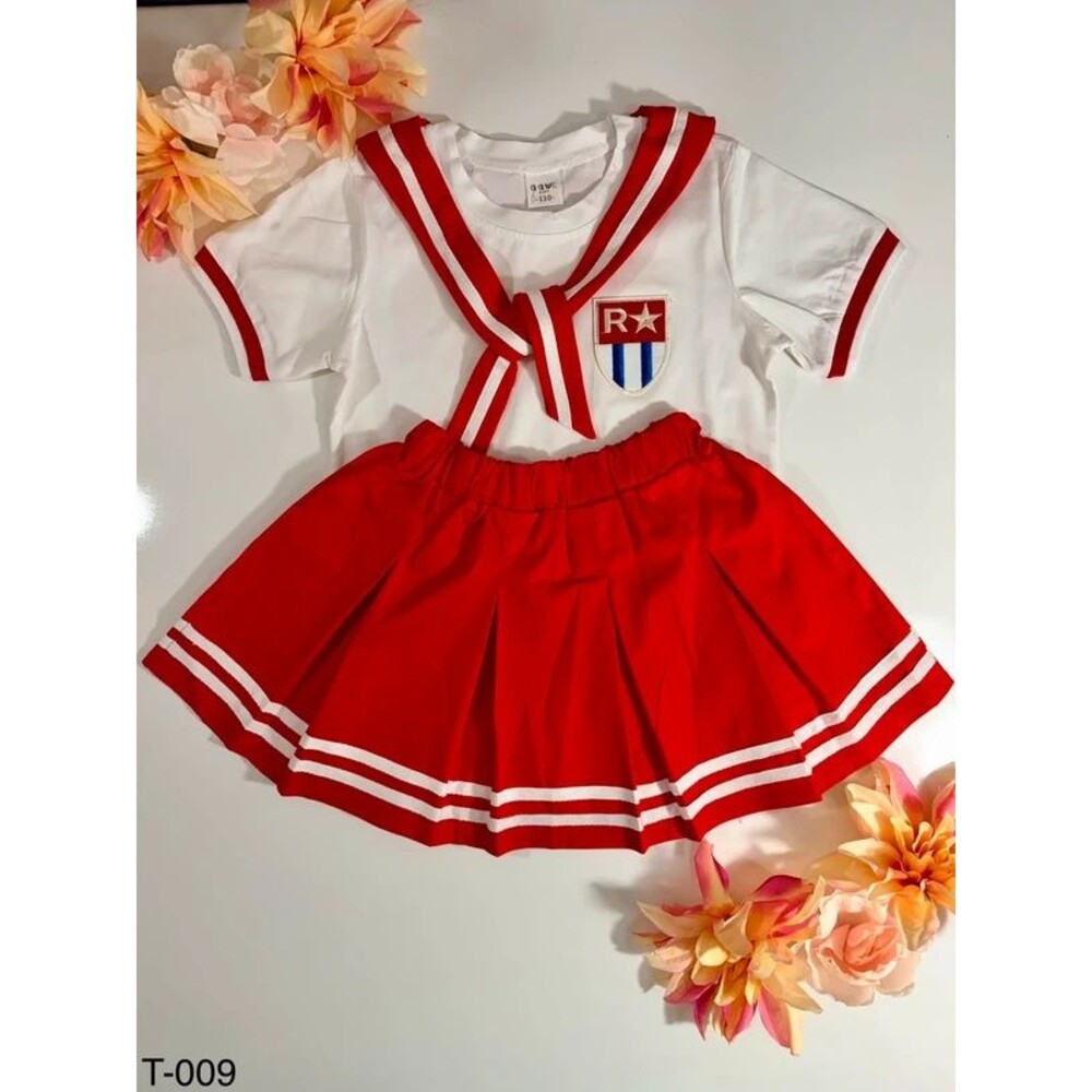 New! sailor-style T-shirt and skirt set 4/5